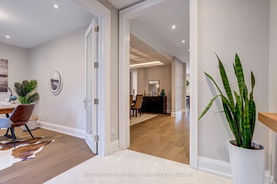 1376 Applewood Rd, Mississauga - Lakeview image-0-4