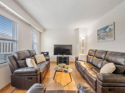 Unit 16 — 7255 Dooley Dr, Mississauga - Malton image-0-4