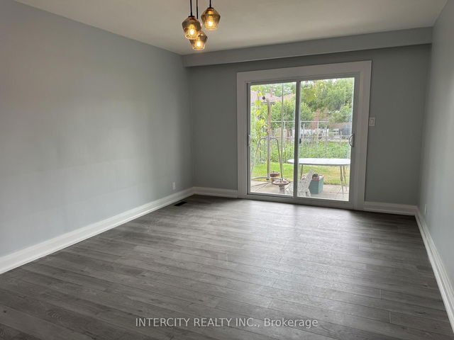 263 Hullmar Drive