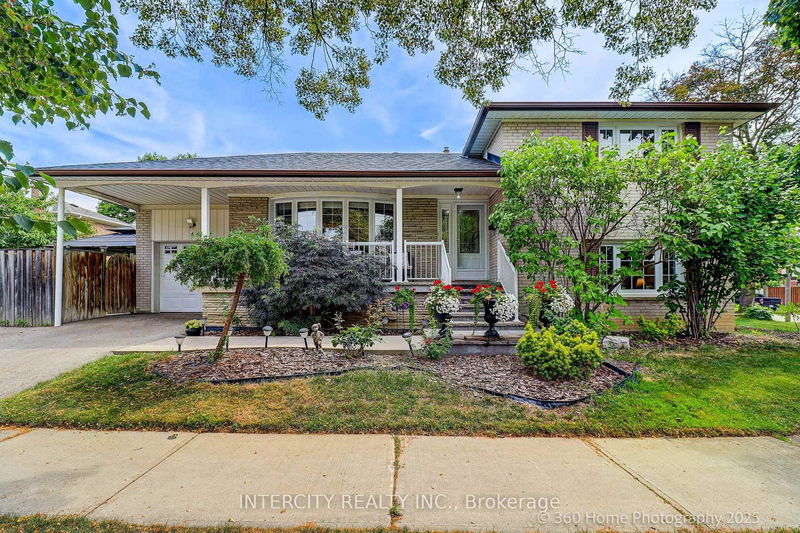 44 Oxenden Cres, Toronto - Eringate-Centennial-West Deane image-0-0