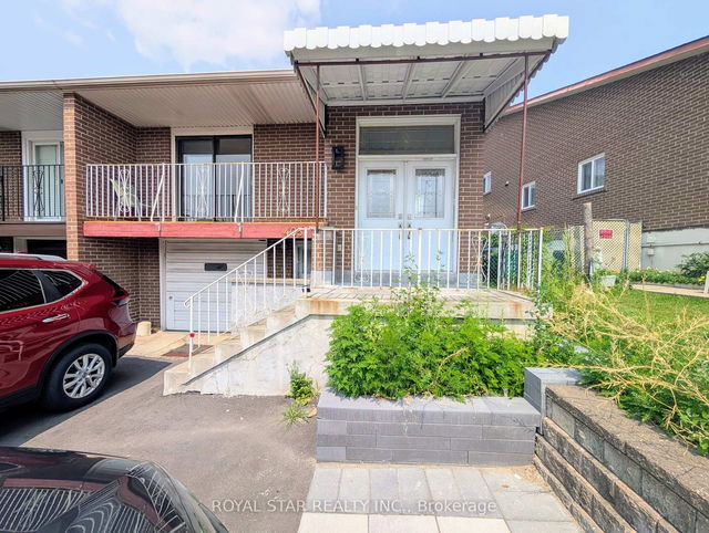 4051 Dunmow Crescent