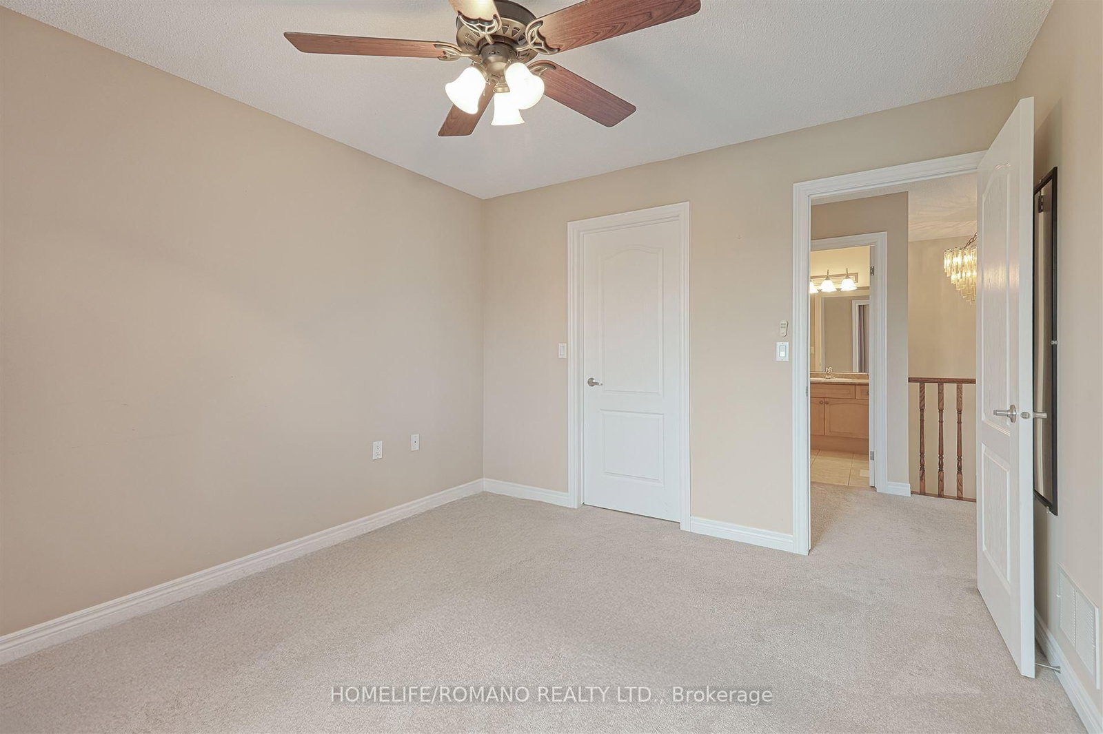Listing Image 30