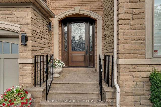 2376 Valley Forest Way
