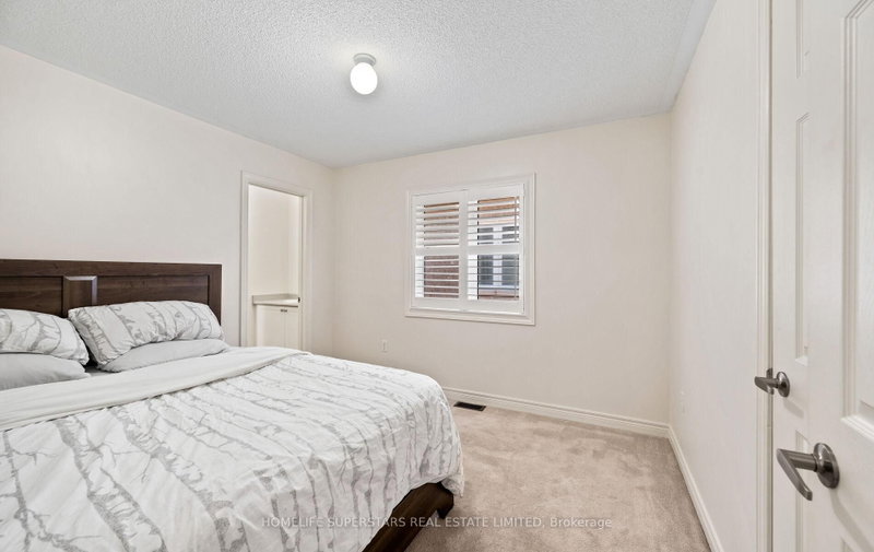 481 Beesborough Milton,ON L9T 1V7 — Photo 31