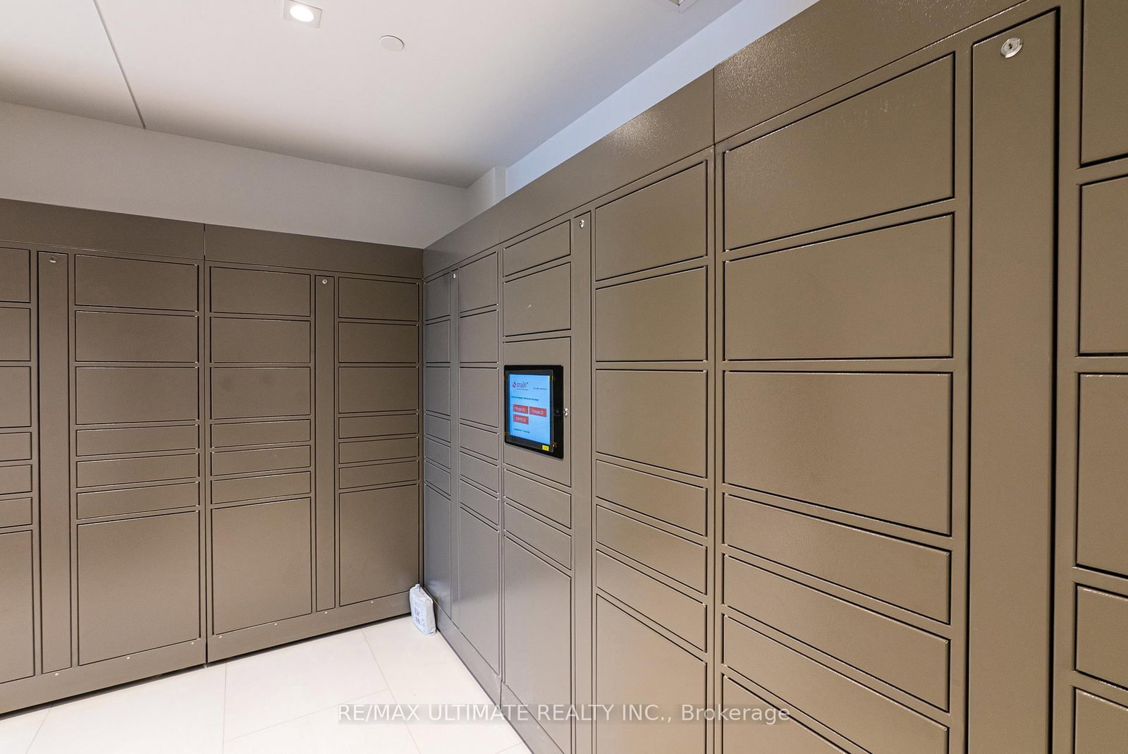 1035 Southdown Road, Unit 1208 - Photo 21