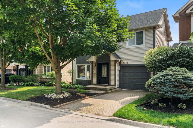 2218 Bluegrass Lane