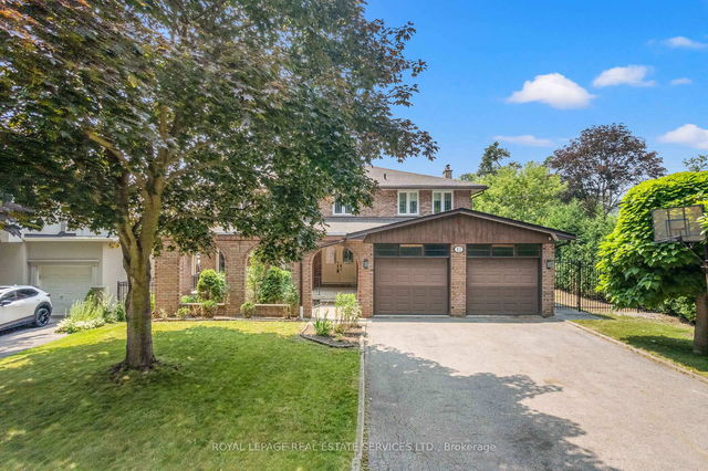 12 Haliburton Avenue