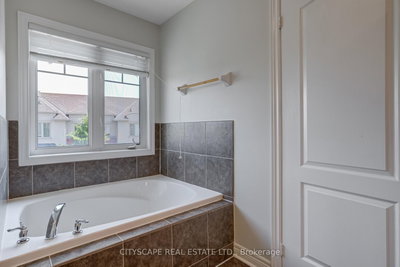 3380 Thomas Mississauga,ON L5M 0R2 — Photo 35