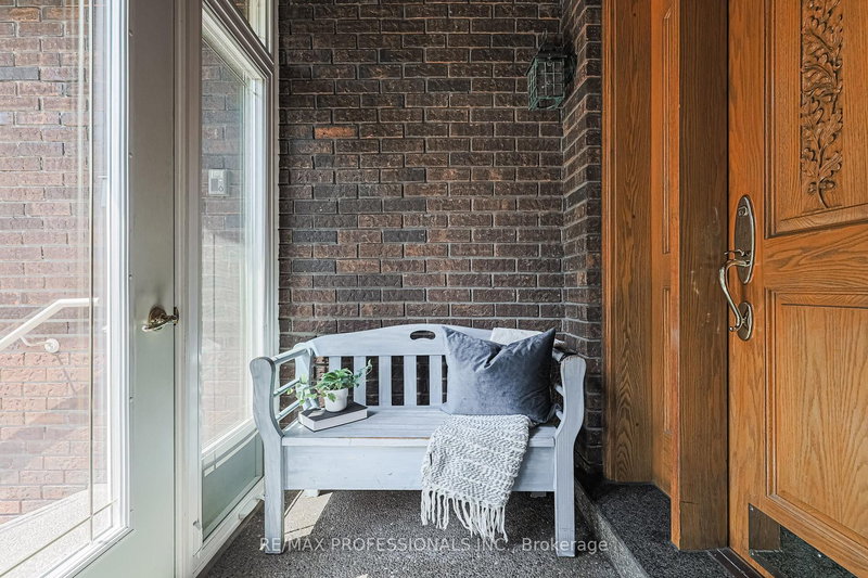 4 Neiltree Crt, Toronto, M9C 5C3 | Image 3