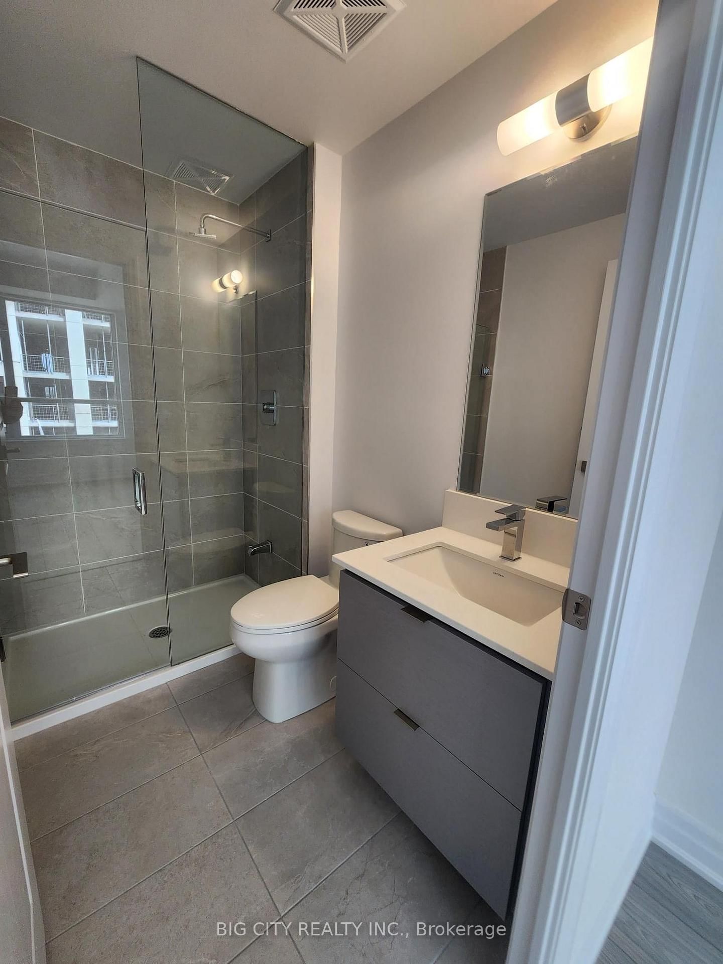 36 Elm Drive W, Unit 2103 - Photo 5