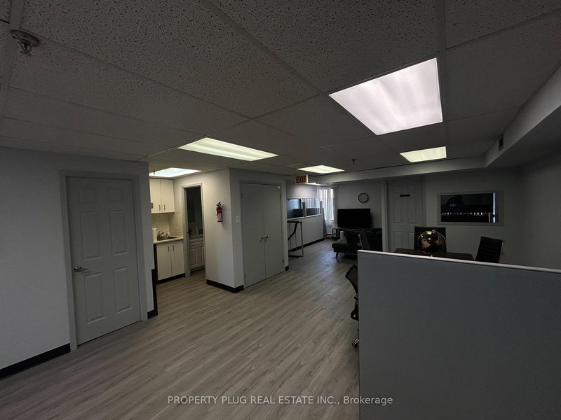 206 - 5805 Whittle Rd, Mississauga, L4Z 2J1 | Image 3