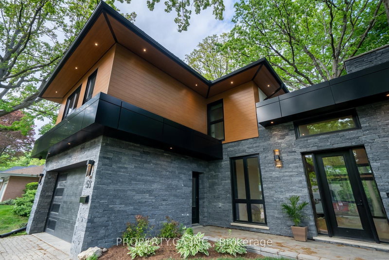 58 Farningham Cres, Toronto, M9B 3B6 | Image 3