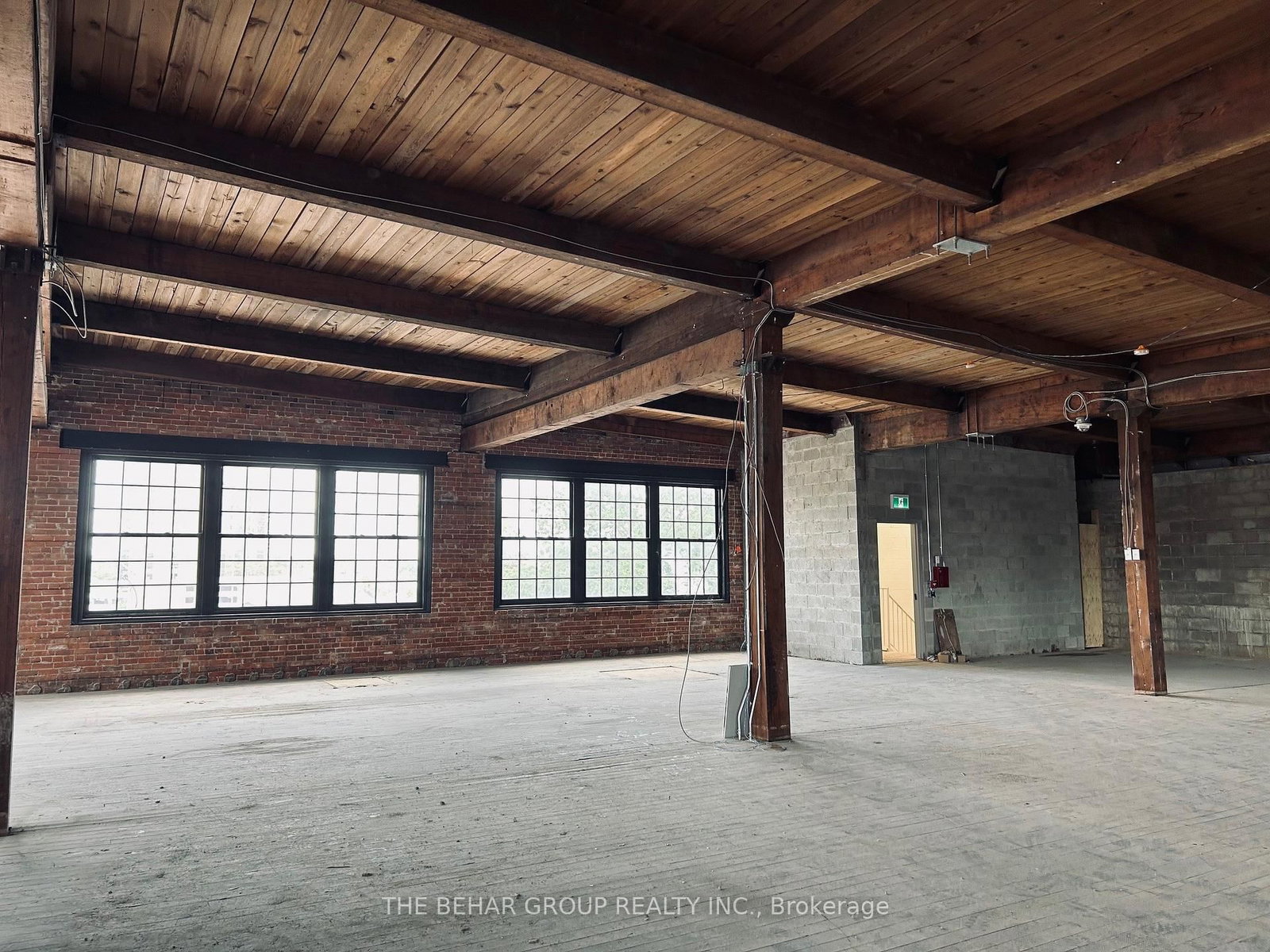 45 Railroad Street E, Unit F2 - Photo 4