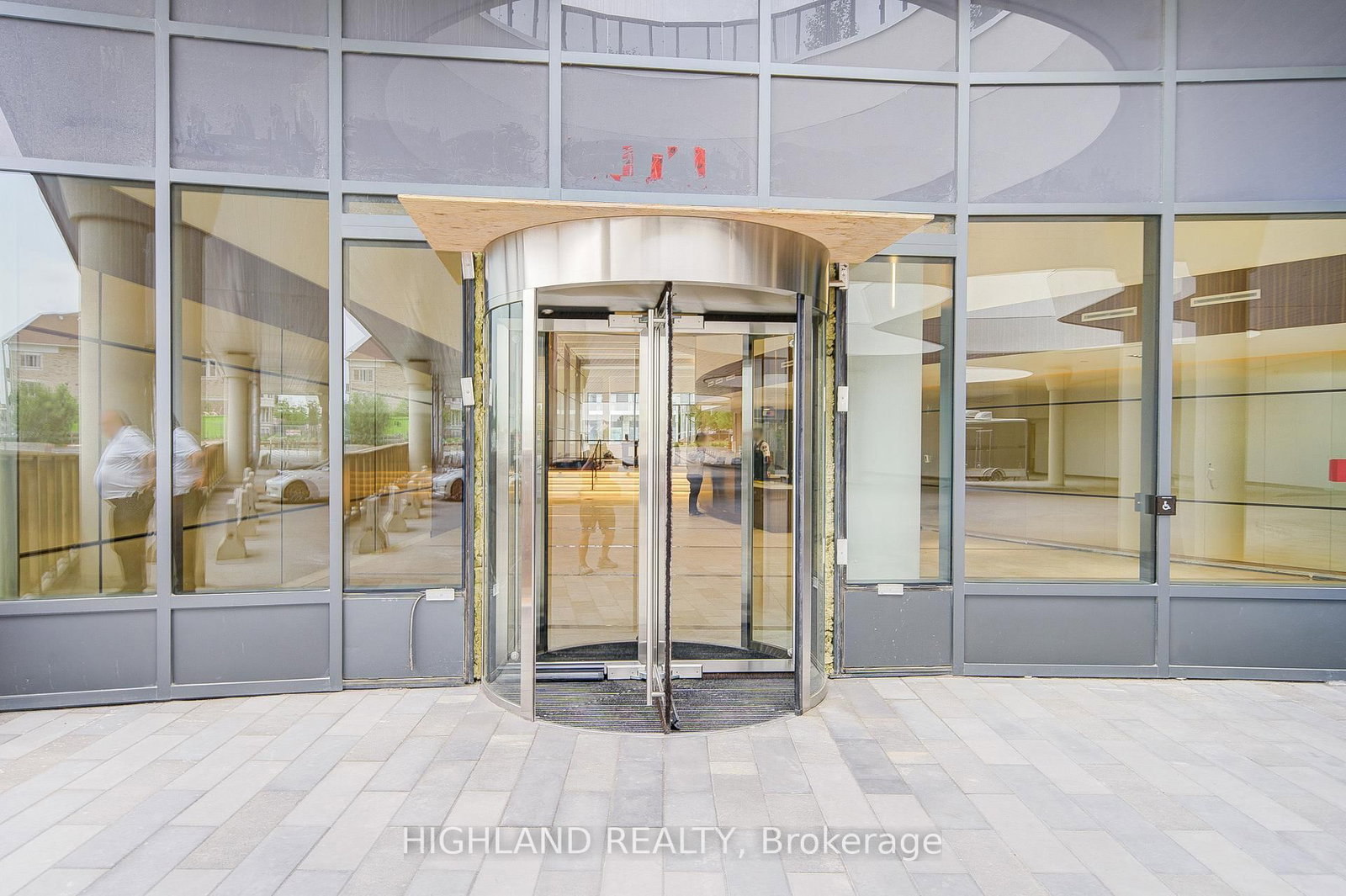 5105 Hurontario Street, Unit 2003 - Photo 3