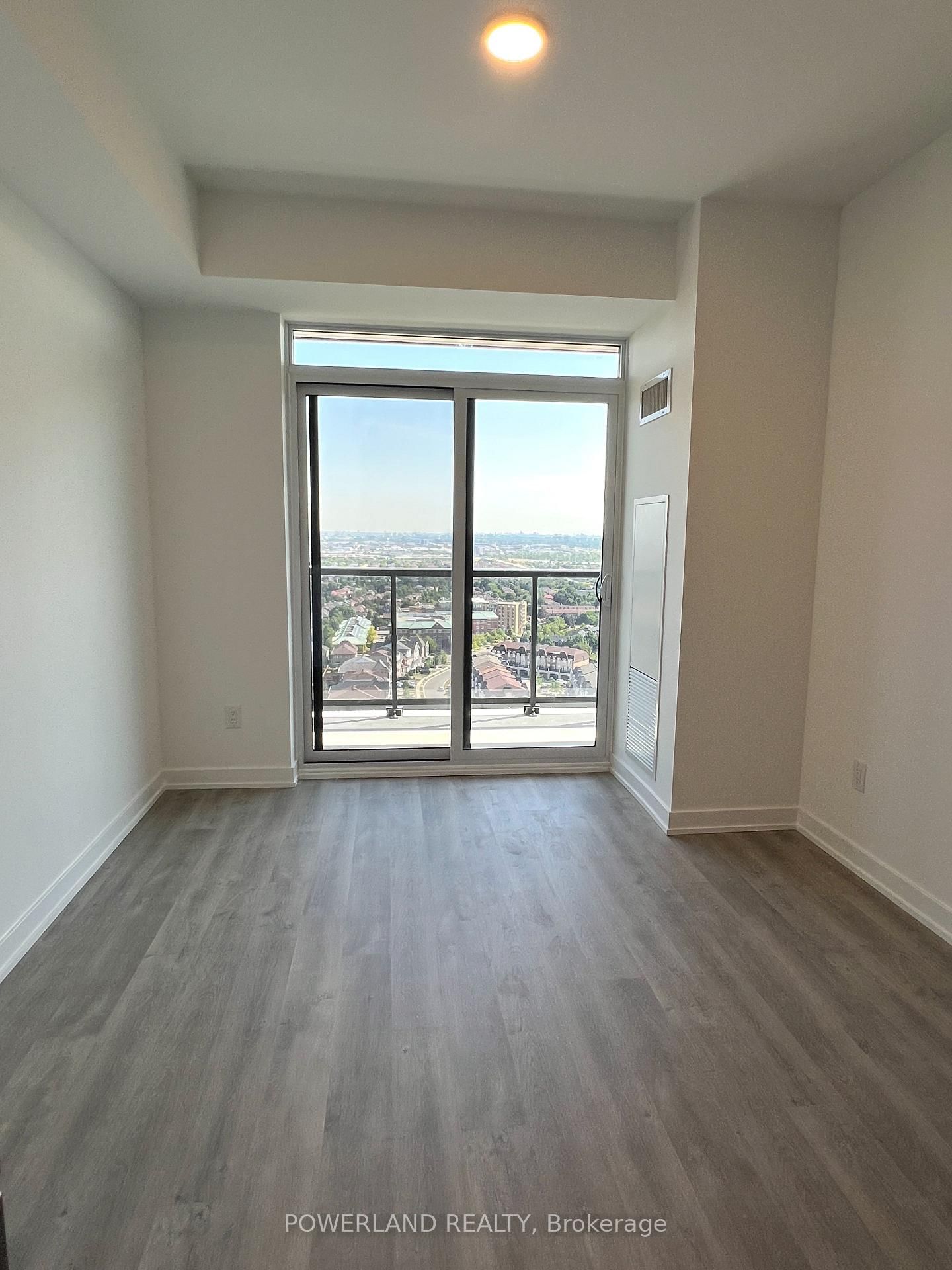 5105 Hurontario Street, Unit 2101 - Photo 7