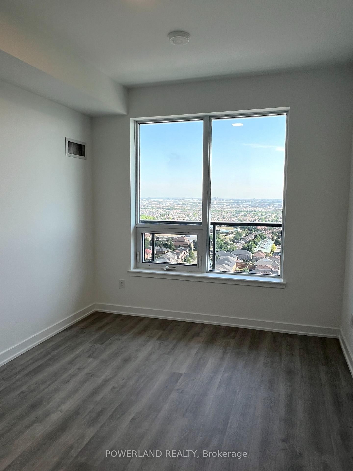 5105 Hurontario Street, Unit 2101 - Photo 9