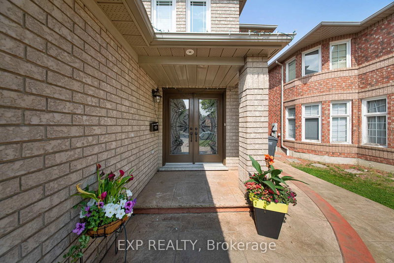 5122 Timber Mill Crt, Mississauga, L5V 2B8 | Image 2