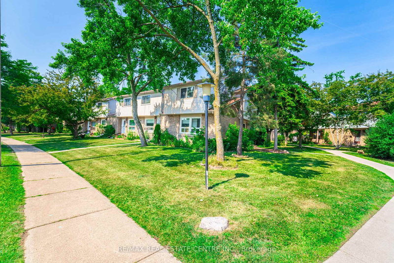 30 - 6540 Falconer Dr, Mississauga, L5N 1M1 | Image 3