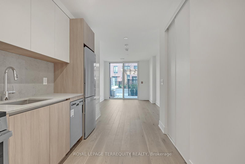 127 - 11 Maryport Ave, Toronto, M3M 0E2 | Image 2