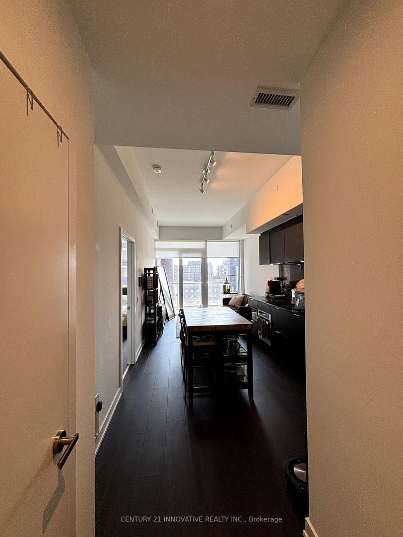 813 - 28 Ann St, Mississauga, L5G 0E1 | Image 3