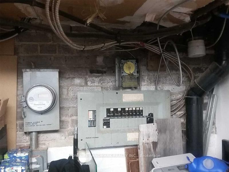 2400 Bloor Street W - Photo 12