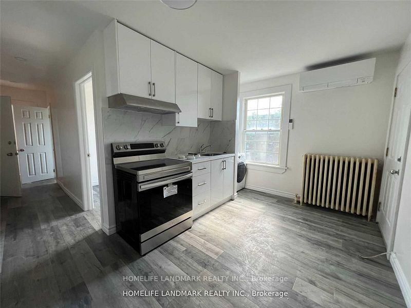 2400 Bloor Street W - Photo 23