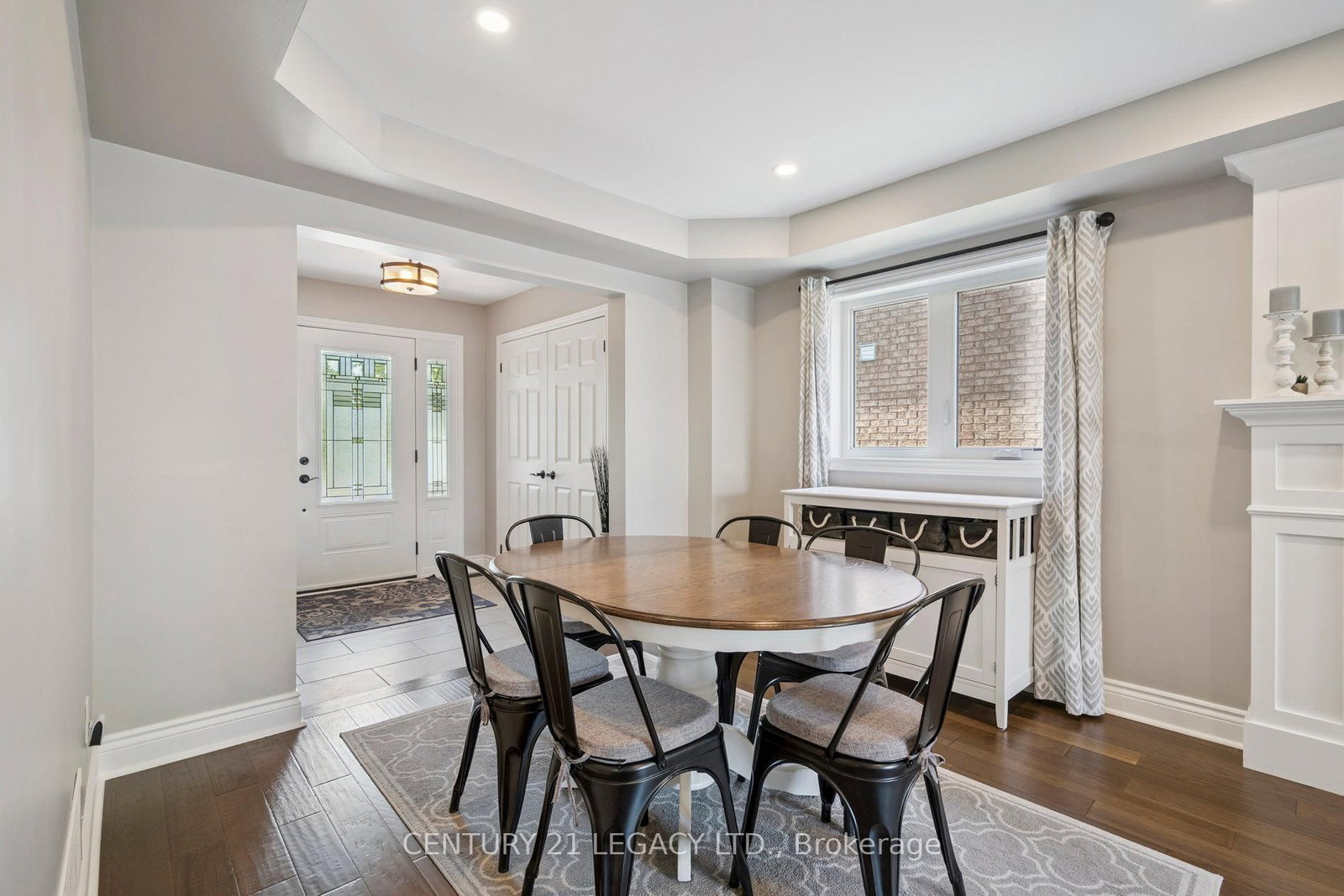 Listing Image 7