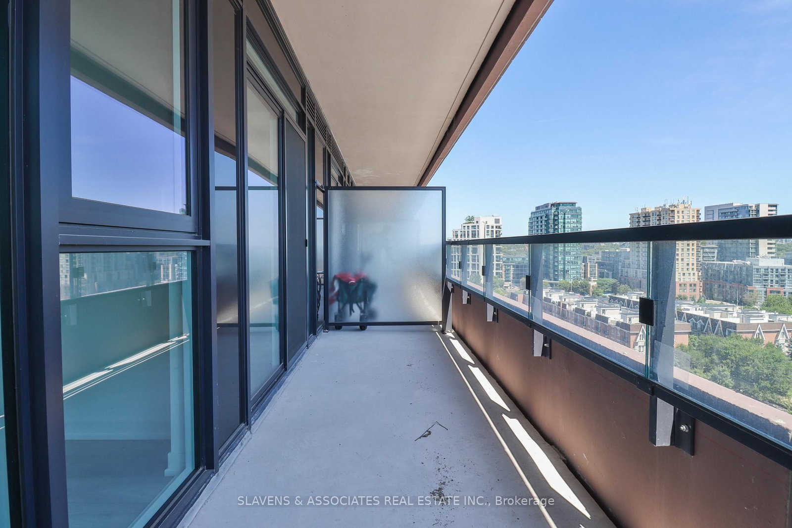 285 Dufferin Street, Unit 910 - Photo 15