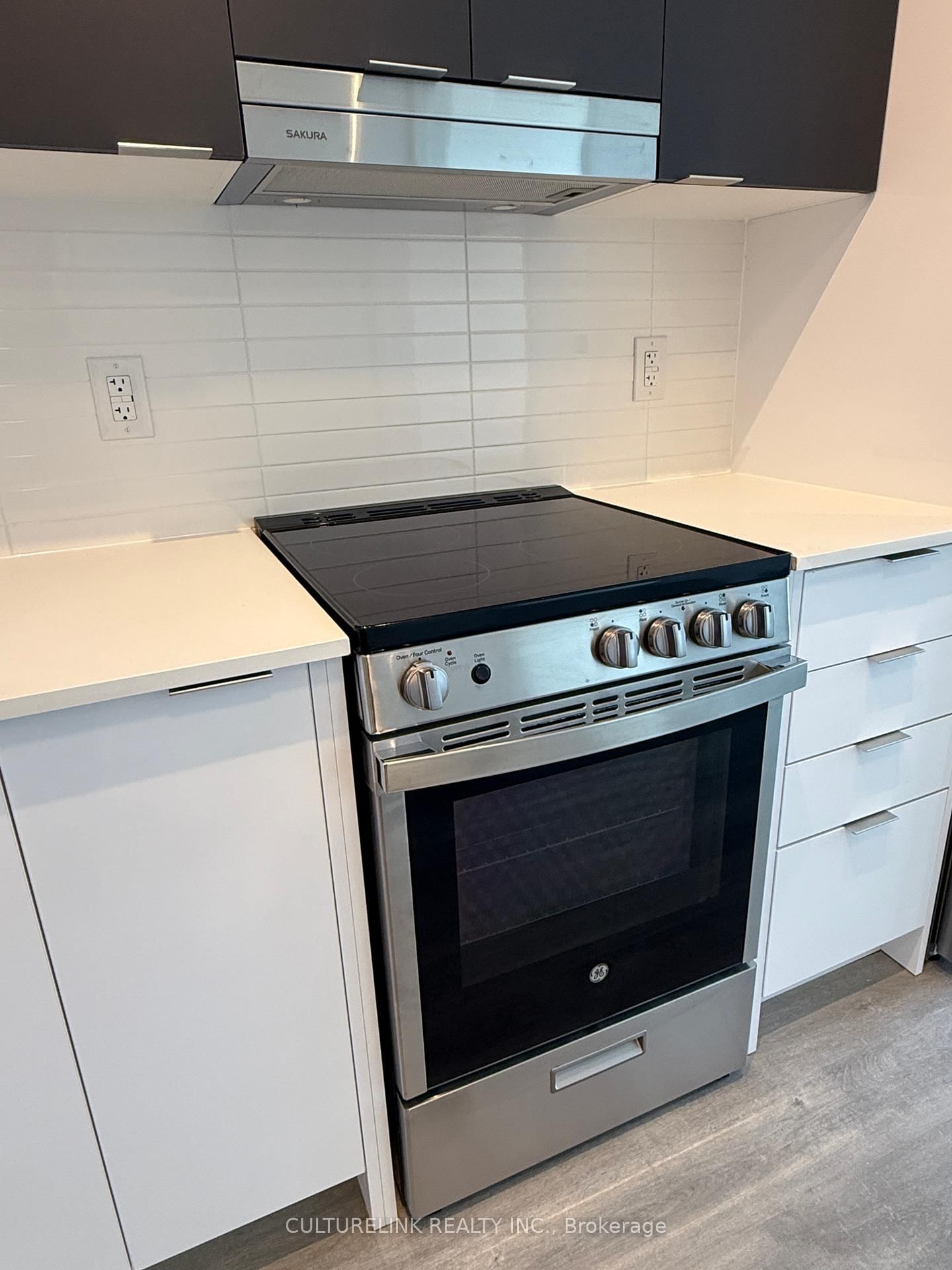 5105 Hurontario Street, Unit 1604 - Photo 14