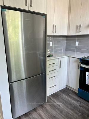 Townhouse leased at 147-235 Birmingham Street, Toronto, Ontario, M8V 0J5 - New Toronto - MLS: W12309409