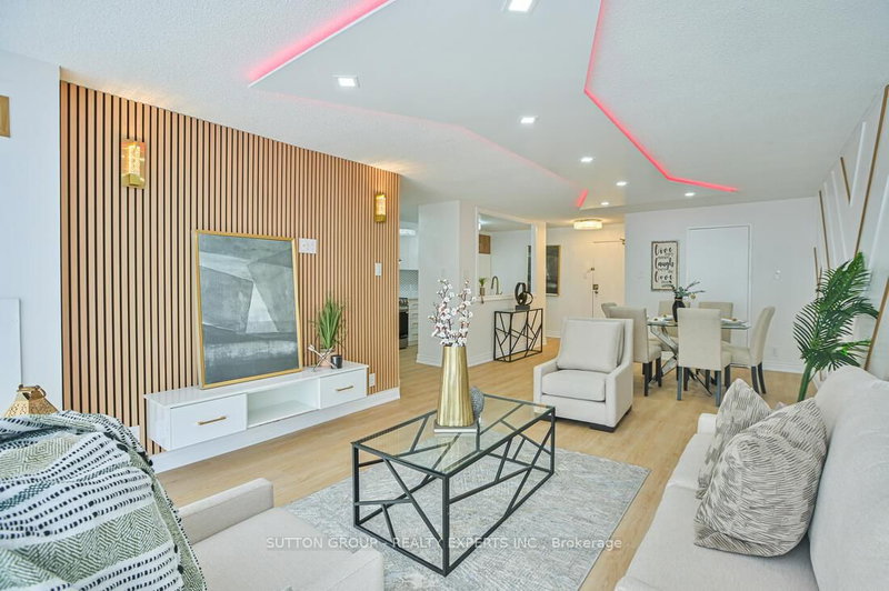 713 - 35 Trailwood Dr, Mississauga, L4Z 3L6 | Image 2