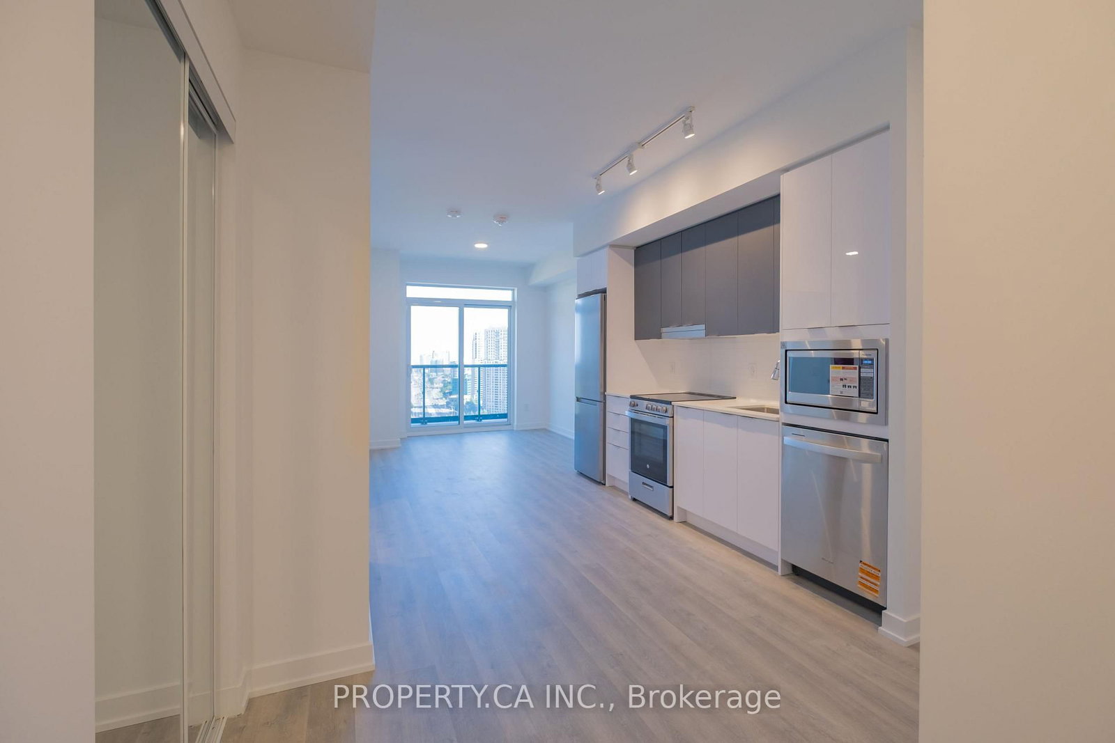 5105 Hurontario Street, Unit 2103 - Photo 7