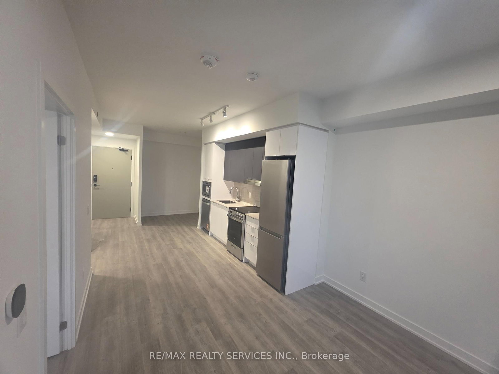 5105 Hurontario Street, Unit 1504 - Photo 10