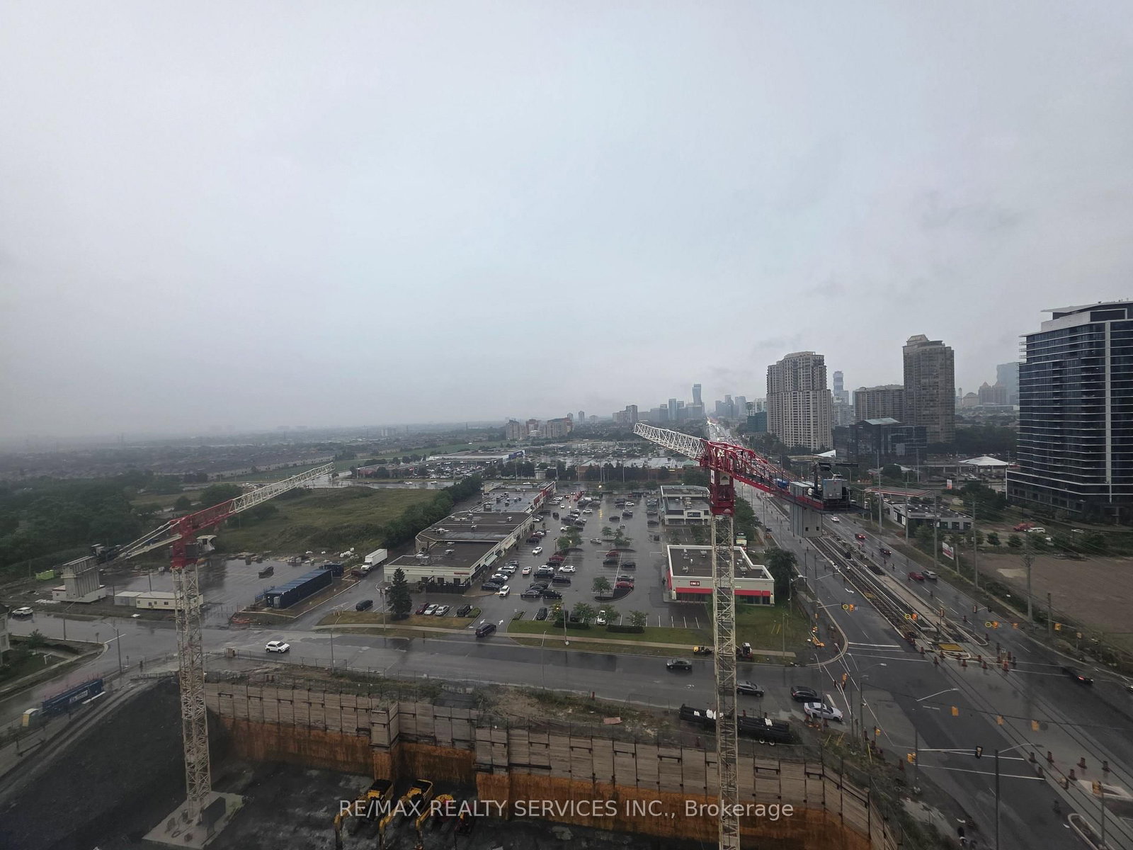 5105 Hurontario Street, Unit 1504 - Photo 22