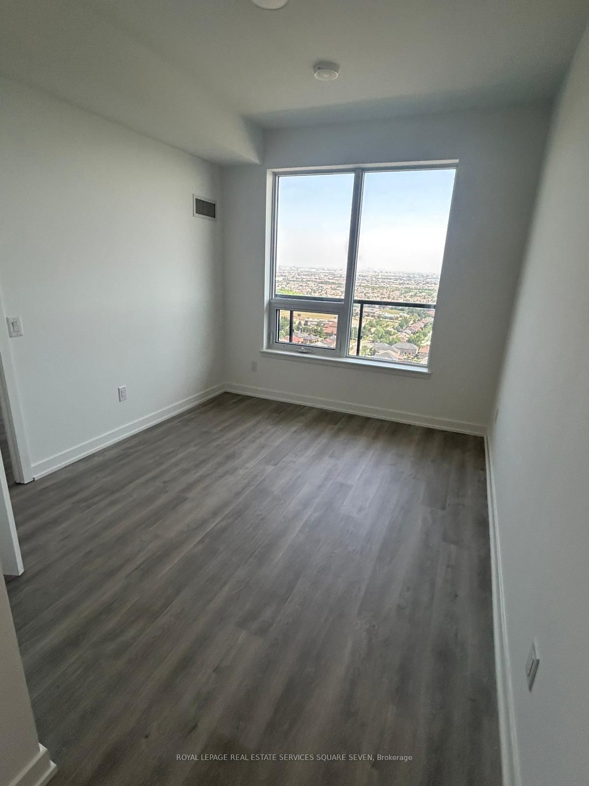 5105 Hurontario Street, Unit 2301 - Photo 9