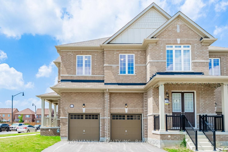 333 Robert Parkinson Dr, Brampton, L7A 4W5 | Image 3
