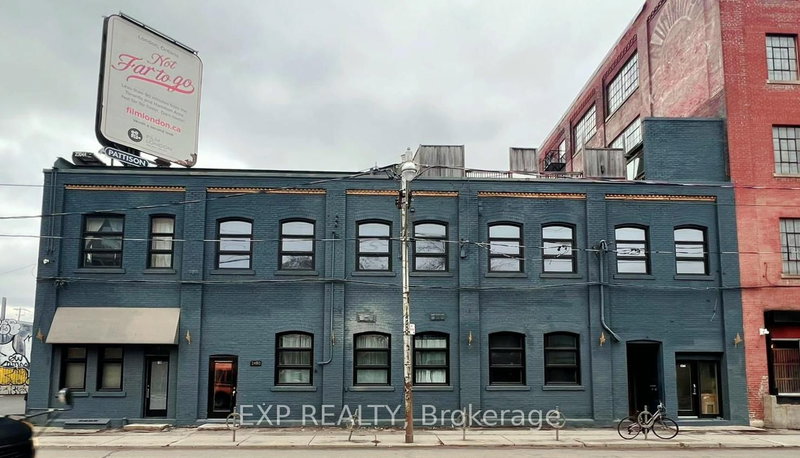 103 - 2480 Dundas St W, Toronto, M6P 1W9 | Image 2