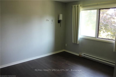 2701 Aquitaine Mississauga,ON L5N 2H7 — Photo 4