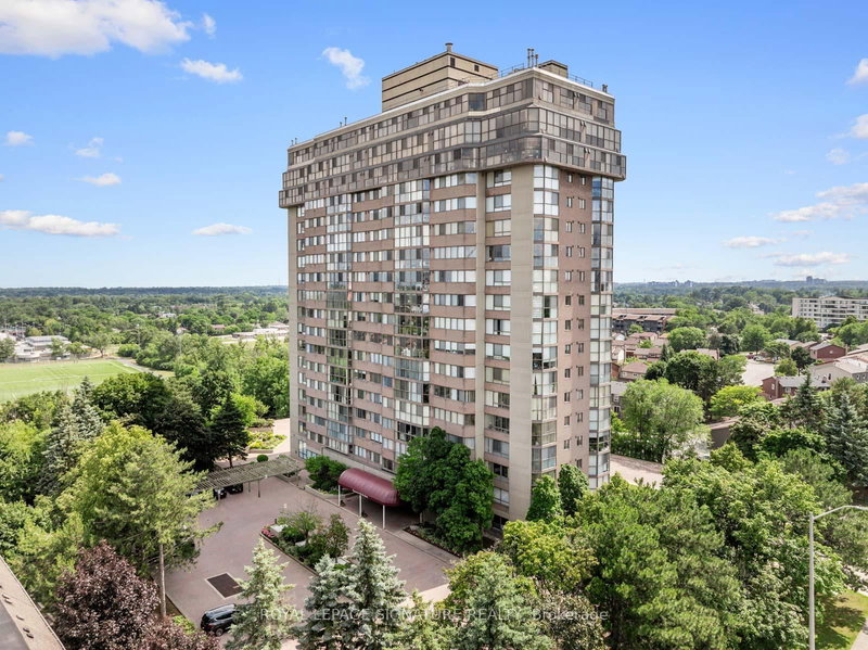LPH4 - 880 Dundas St W, Mississauga, L5C 4H3 | Image 2