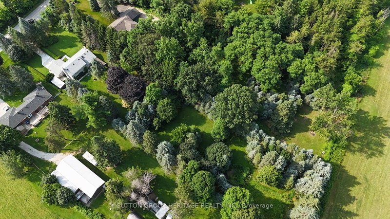 922 The Grange Sdrd, Caledon, L7K 1G5 | Image 2