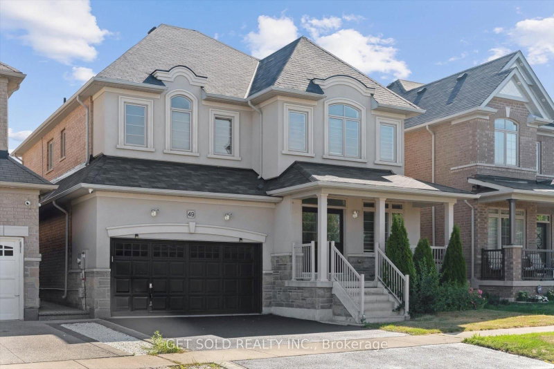 49 Blackberry Valley Crescent