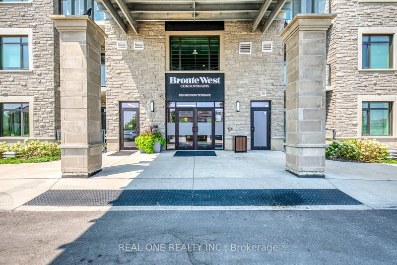 101 - 830 Megson Terr, Milton, L9T 9M7 | Image 3