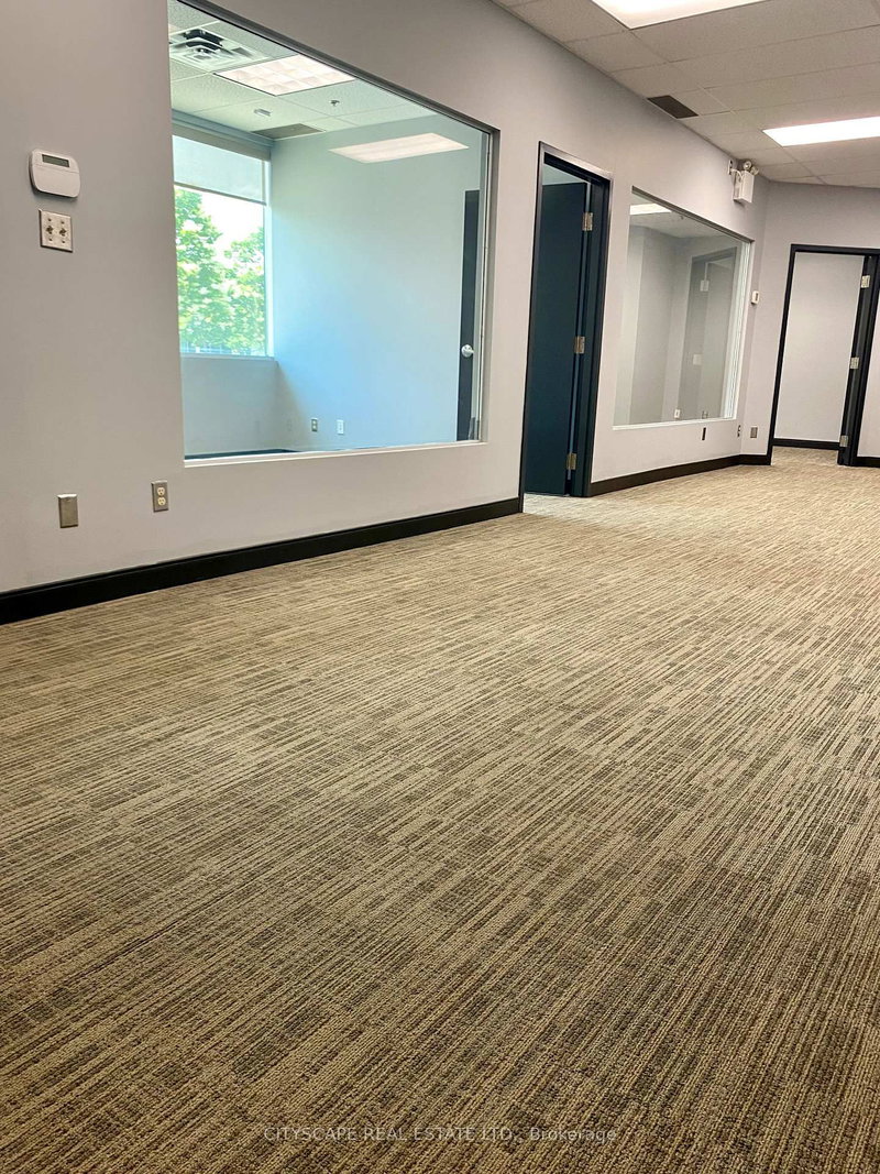 Unit 2 - 7075 Edwards Blvd, Mississauga, L5S 1Z2 | Image 3