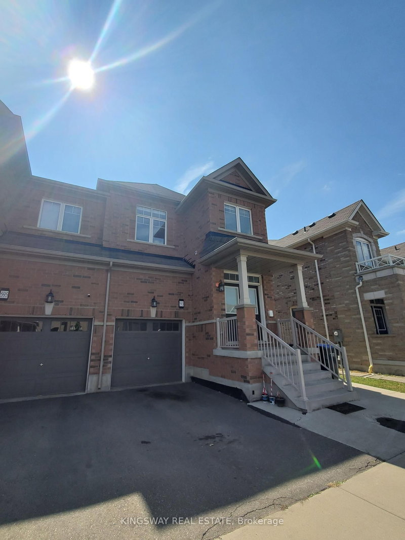 upper - 593 Remembrance Rd, Brampton, L7A 4L2 | Image 2
