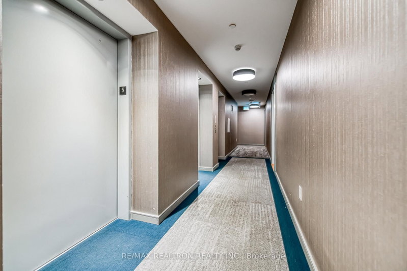 Room2