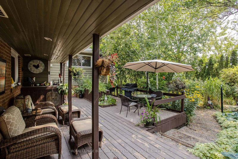 474 Sandlewood Rd, Oakville, L6L 3S4 | Image 3