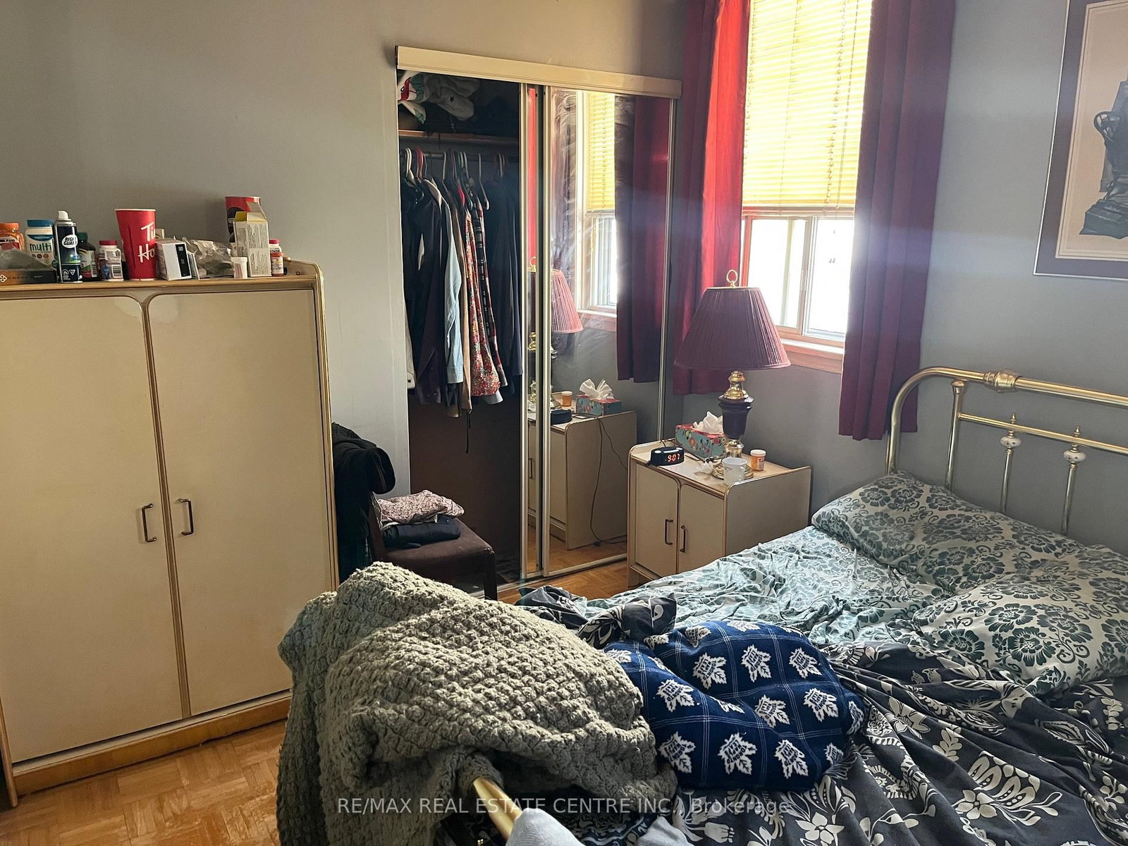 Listing Image 7