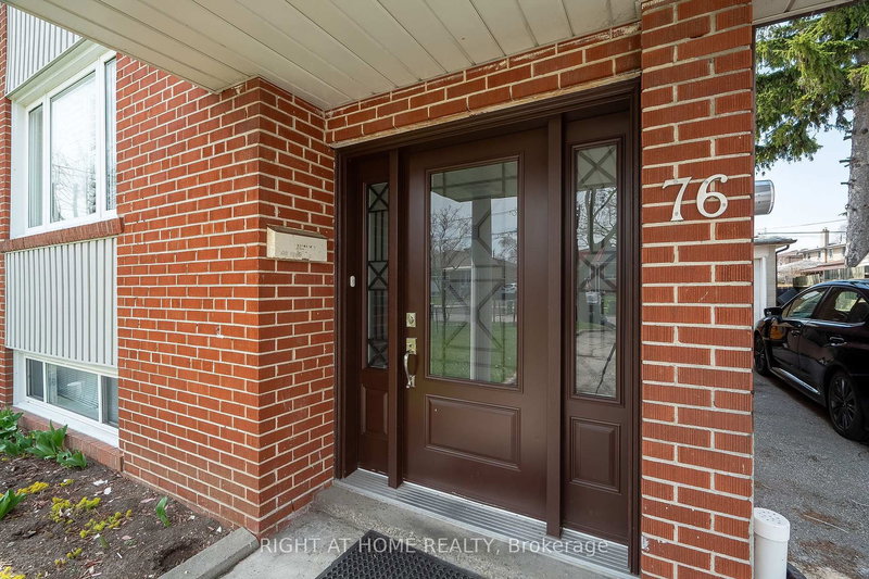 76 Habitant Dr, Toronto, M9M 2P2 | Image 3