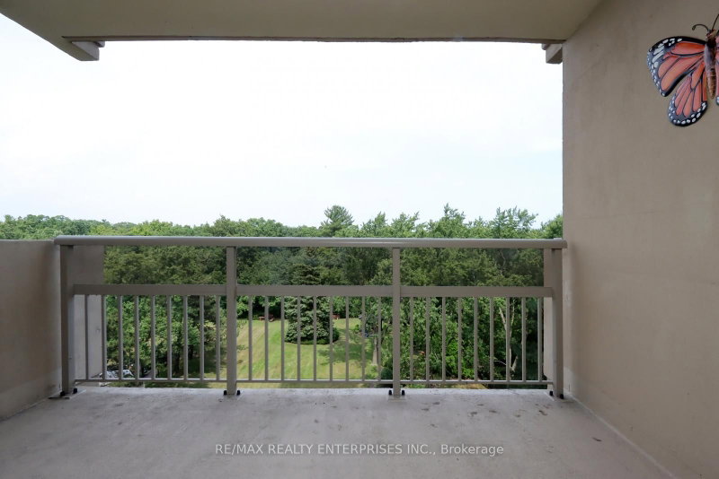 1359 White Oaks Oakville,ON L6H 2R8 — Photo 12