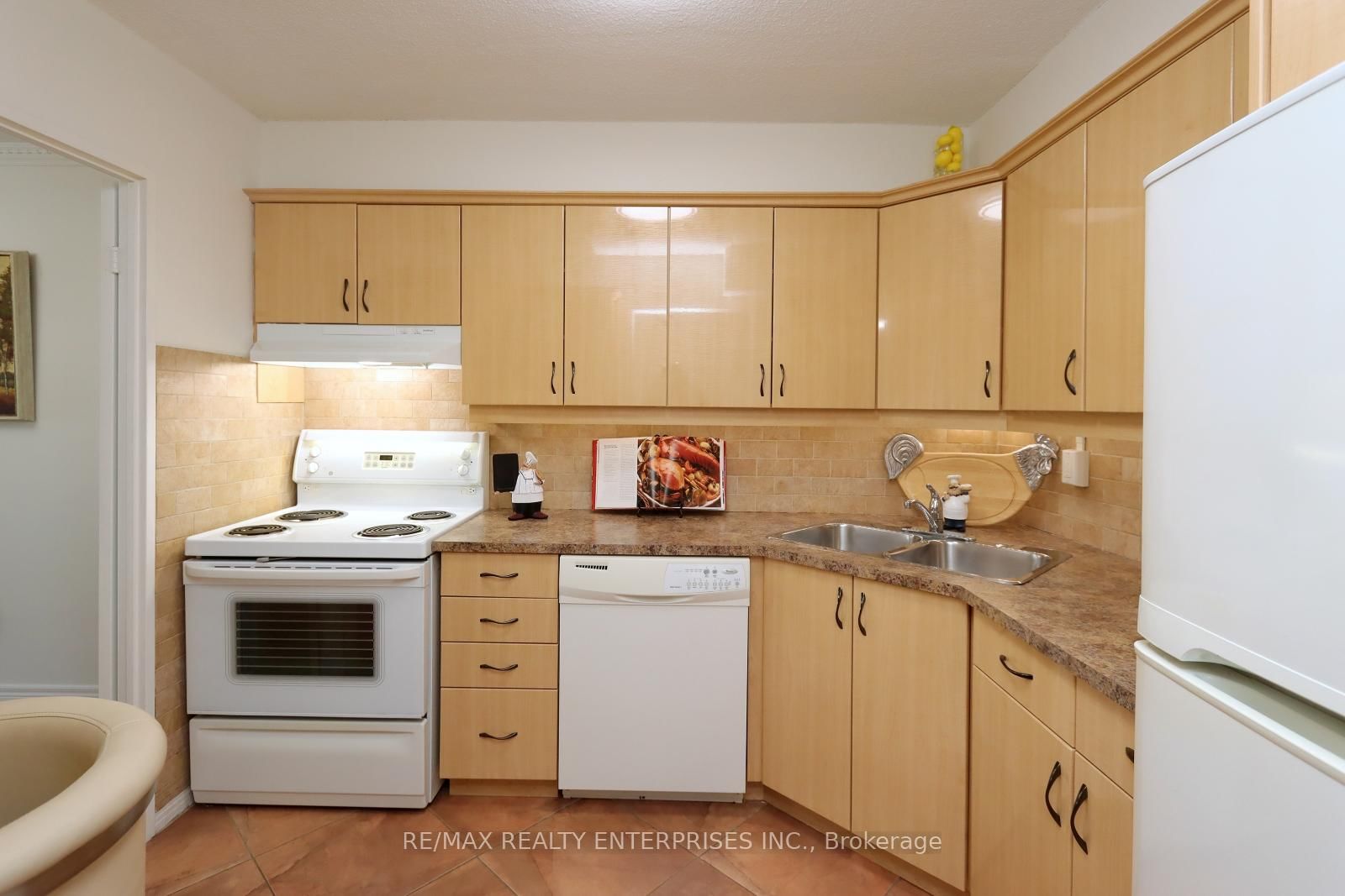 1359 White Oaks Oakville,ON L6H 2R8 — Photo 19